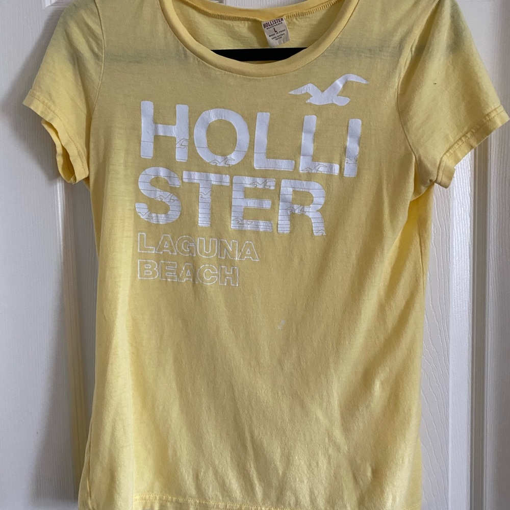 Hollister short sleeve tshirt